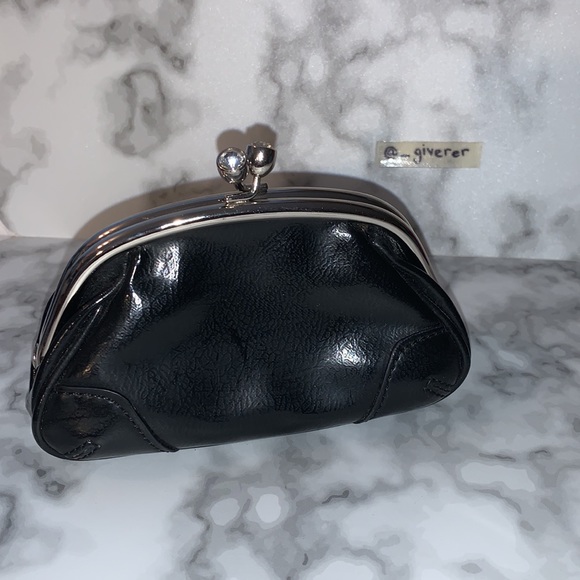 π NWT Express Black Patent & Crystal Clutch - Picture 3 of 9